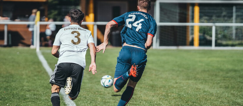Fuera de juego en fútbol